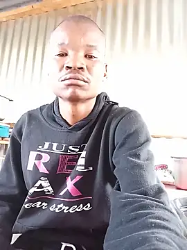 Snapshot of thabisozxz chatting on 17, 6, 2026 thabisozxz online show from 17, 6, 2026