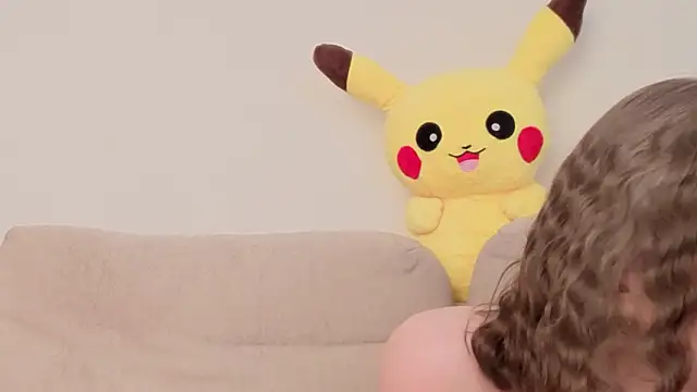 JeaneneWoltz online show from 1, 2, 2026