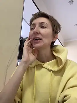 Sensual Flower online show from 10, 3, 2026