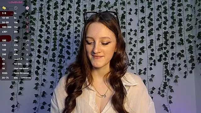 LisaBoddy online show from 15, 2, 2026