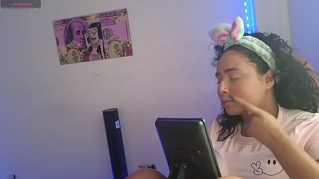 Valery  lovex online show from 9, 3, 2026