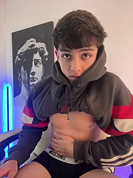 lian fooxx online show from 29, 3, 2026