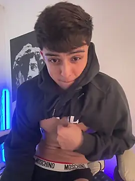 lian fooxx online show from 6, 4, 2026