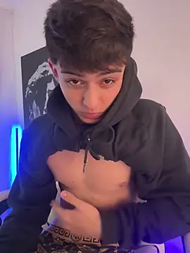 lian fooxx online show from 1, 4, 2026