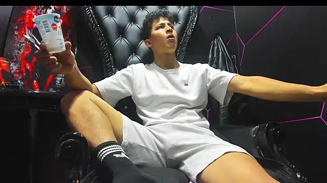 Ethan Waalker online show from 8, 2, 2026