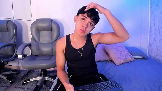  TaylorBlack online show from 5, 2, 2026