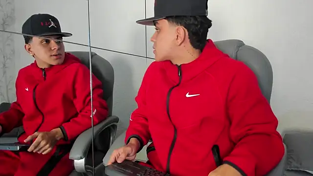  TaylorBlack online show from 7, 4, 2026