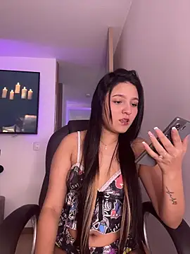 Camila sanchez25 online show from 24, 2, 2026