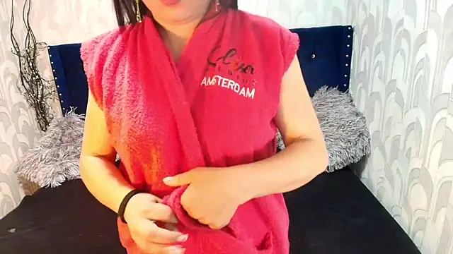 SaraPreston online show from 10, 6, 2026