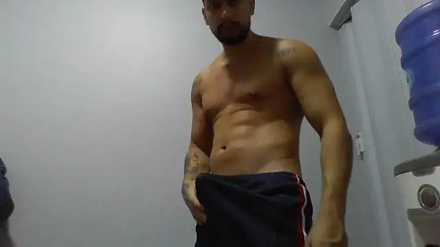 Snapshot of moreno_dotado22 chatting on 6, 5, 2026 moreno dotado22 online show from 6, 5, 2026