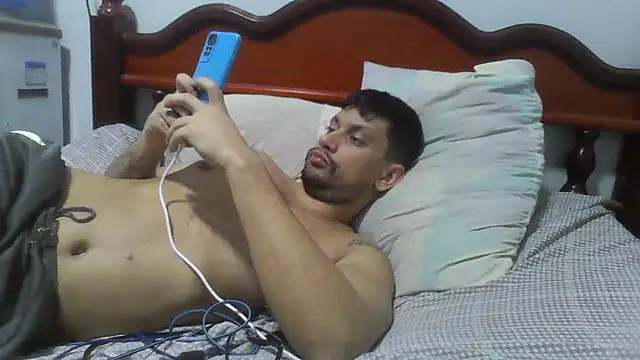 Snapshot of moreno_dotado22 chatting on 2, 6, 2026 moreno dotado22 online show from 2, 6, 2026