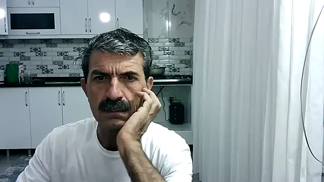 Snapshot of kobra21turki chatting on 17, 5, 2026 kobra21turki online show from 17, 5, 2026