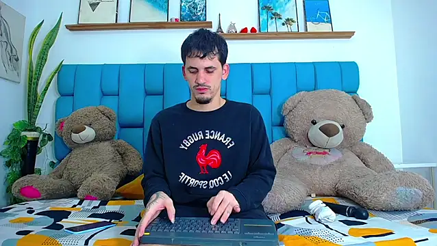 boy Dirty X online show from 13, 3, 2026