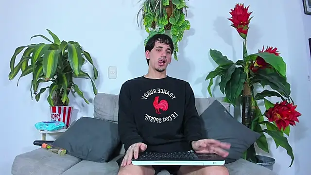 boy Dirty X online show from 15, 5, 2026