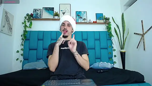 boy Dirty X online show from 19, 12, 2025