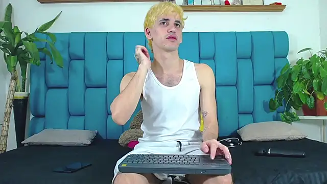 boy Dirty X online show from 19, 6, 2026