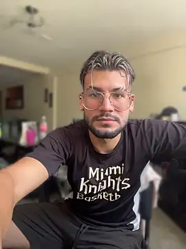 thedragonboyxxx online show from 10, 4, 2026