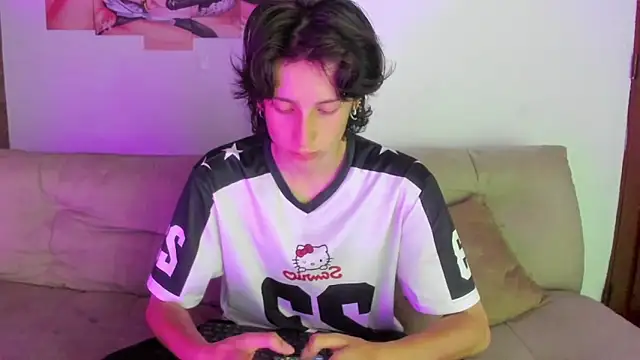 cirosky elchicopolla online show from 3, 4, 2026