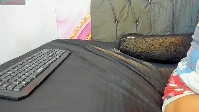 Blair BigTits online show from 5, 2, 2026