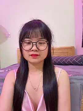    KARA    online show from 12, 4, 2026