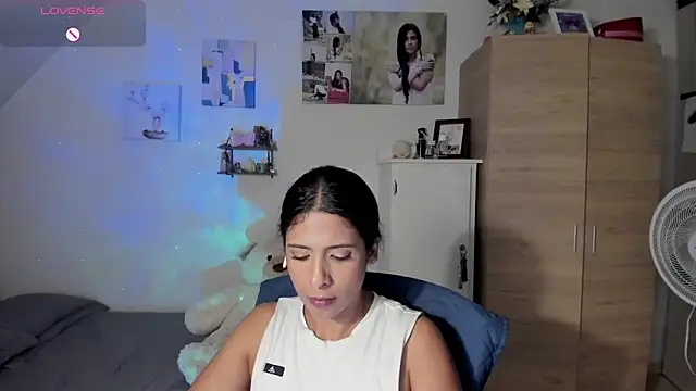 Snapshot of VEROSlen- chatting on 10, 6, 2026 VEROSlen- online show from 10, 6, 2026
