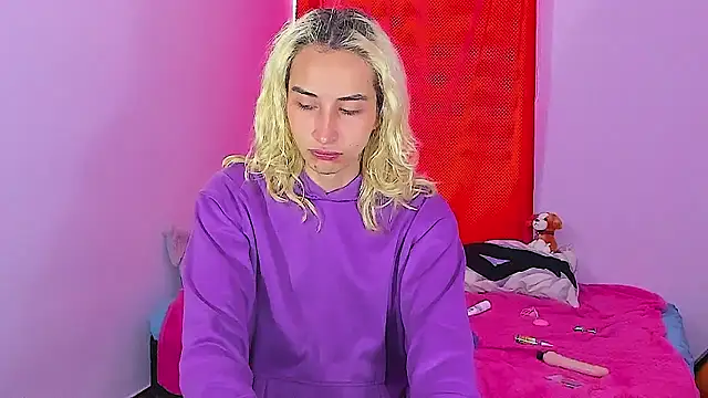 Snapshot of Elis-Darling chatting on 14, 1, 2026 Elis-Darling online show from 14, 1, 2026