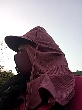 Girl cutee online show from 18, 1, 2026