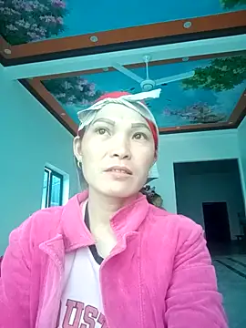 Girl cutee online show from 21, 12, 2025