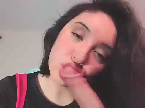 Lyra Monrroy online show from 7, 2, 2026