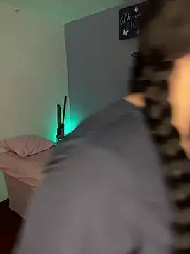 Amyy 1 online show from 4, 4, 2026