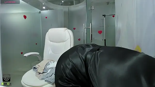 missdominna online show from 9, 2, 2026