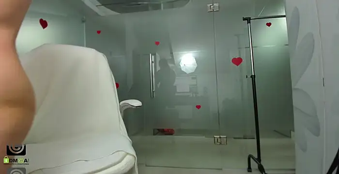 missdominna online show from 6, 3, 2026