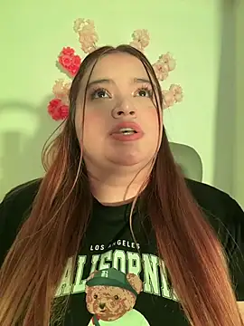 Snapshot of melanie_hh1 chatting on 17, 7, 2026 melanie hh1 online show from 17, 7, 2026