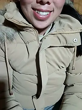 Chloe-ee online show from 8, 2, 2026