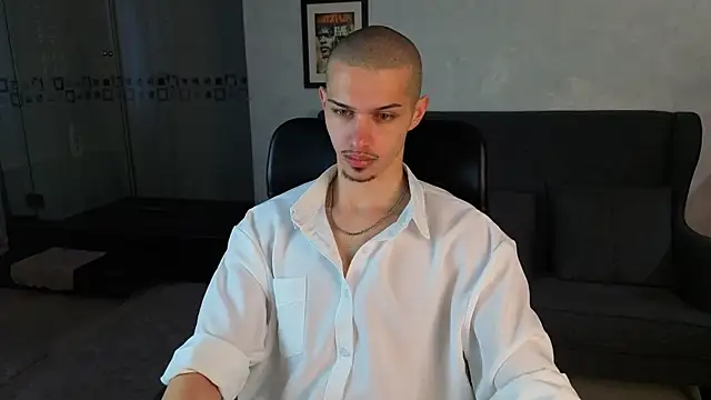 KaydenDrew online show from 8, 4, 2026