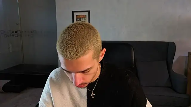 KaydenDrew online show from 5, 4, 2026