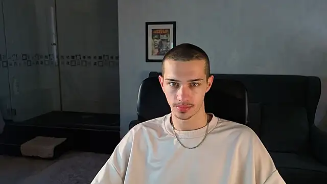 KaydenDrew online show from 18, 4, 2026