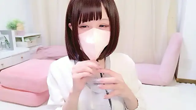 Snapshot of Nazuna_727 chatting on 29, 4, 2026 Nazuna 727 online show from 29, 4, 2026