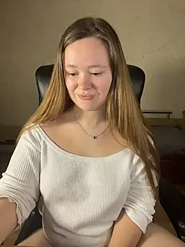 CaramelleSugarr online show from 2, 4, 2026