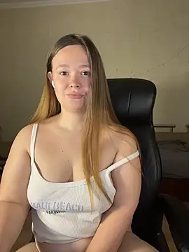 CaramelleSugarr online show from 8, 5, 2026