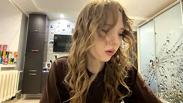 Princessofcashe online show from 25, 2, 2026