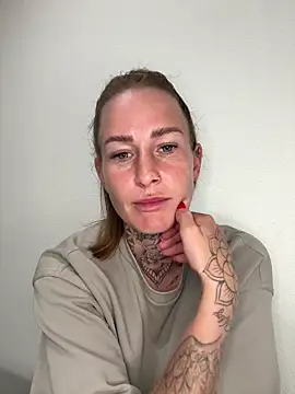 Klarry69 online show from 11, 4, 2026