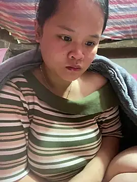 Snapshot of Thanhhuyen001 chatting on 20, 12, 2025 Thanhhuyen001 online show from 20, 12, 2025
