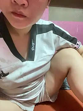Snapshot of Thanhhuyen001 chatting on 3, 4, 2026 Thanhhuyen001 online show from 3, 4, 2026