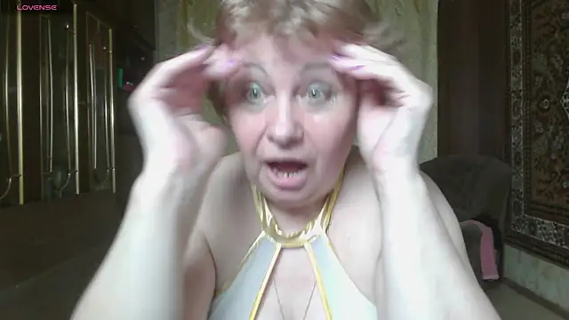 Casey peach online show from 12, 7, 2026