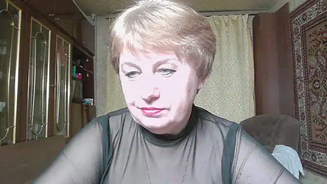 Snapshot of Casey_peach chatting on 2, 5, 2026 Casey peach online show from 2, 5, 2026