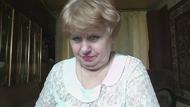 Snapshot of Casey_peach chatting on 13, 5, 2026 Casey peach online show from 13, 5, 2026