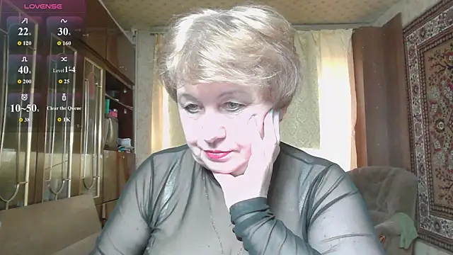 Snapshot of Casey_peach chatting on 7, 5, 2026 Casey peach online show from 7, 5, 2026