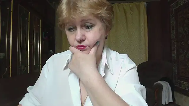 Snapshot of Casey_peach chatting on 14, 5, 2026 Casey peach online show from 14, 5, 2026
