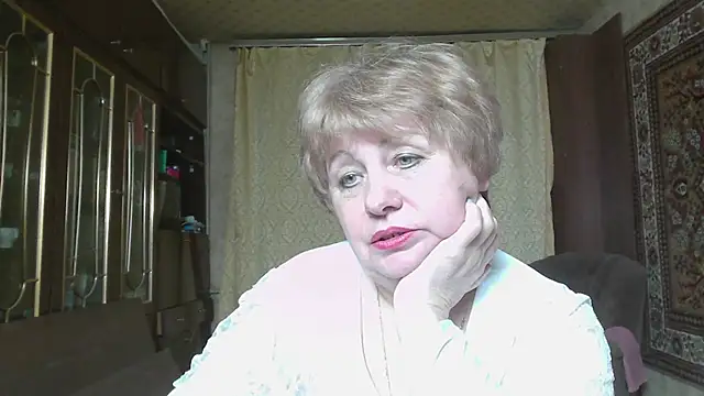 Snapshot of Casey_peach chatting on 12, 5, 2026 Casey peach online show from 12, 5, 2026